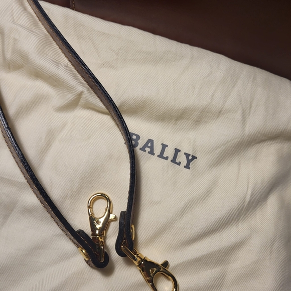 Vintage Authentic Bally leather tote - Picture 13 of 16